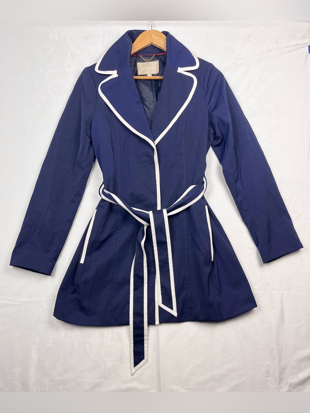 Banana Republic Navy Belted White Contrast Trim Trench Coat Size Small